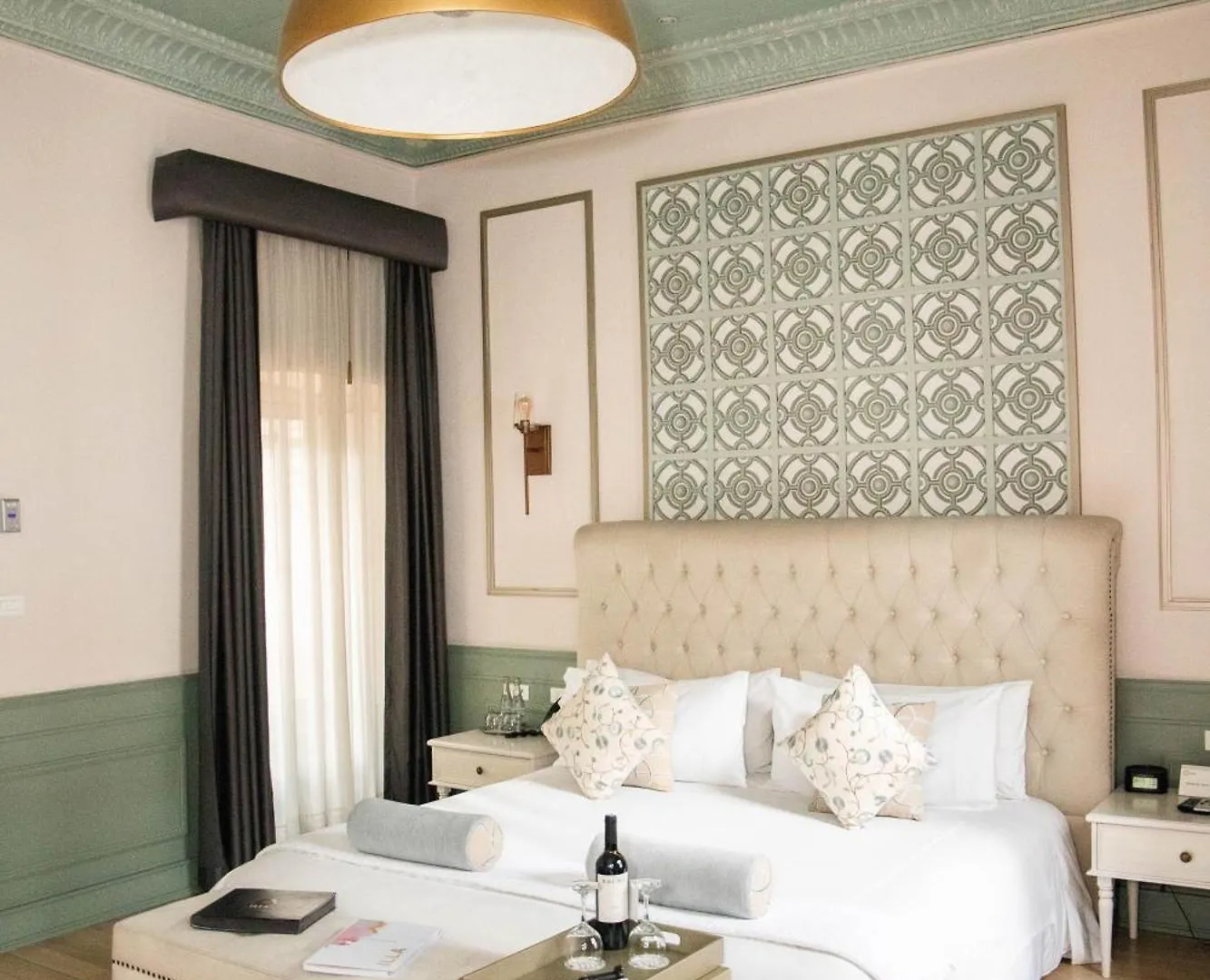 Illa Experience Hotel Quito 5*,  Ecuador